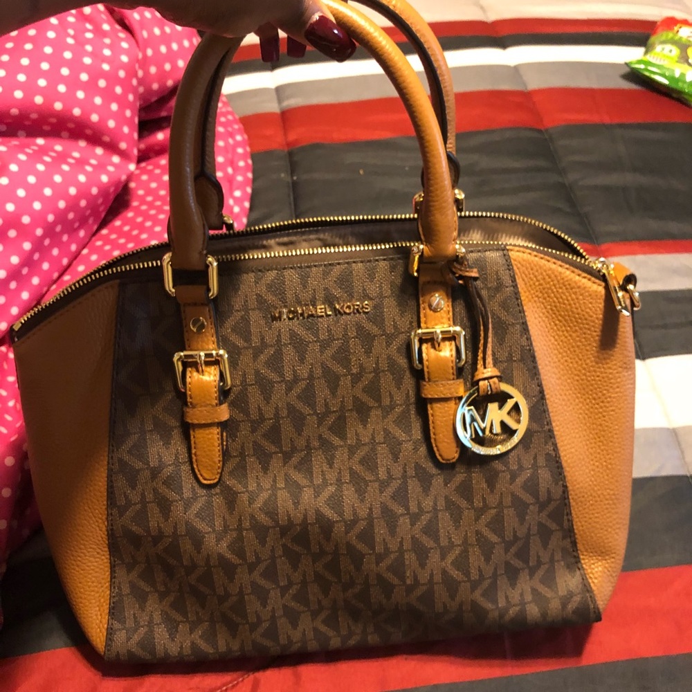 Michael Kors Large Ciara